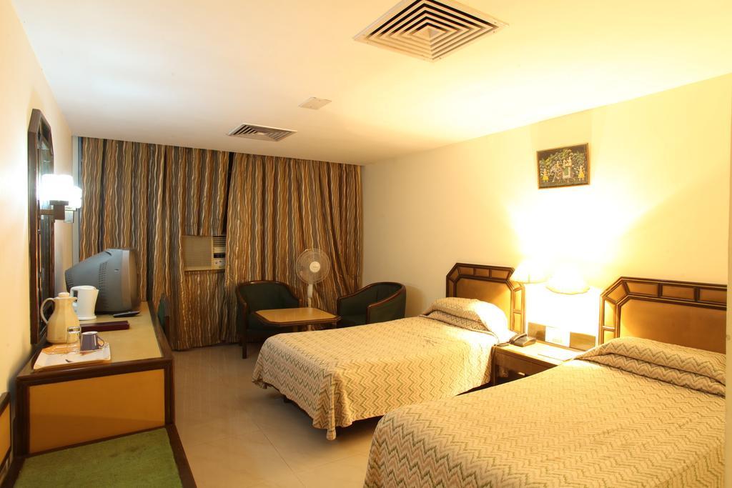 Hotel Jammu Ashok Δωμάτιο φωτογραφία