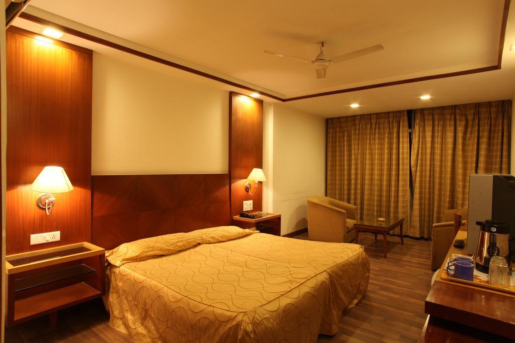 Hotel Jammu Ashok Εξωτερικό φωτογραφία